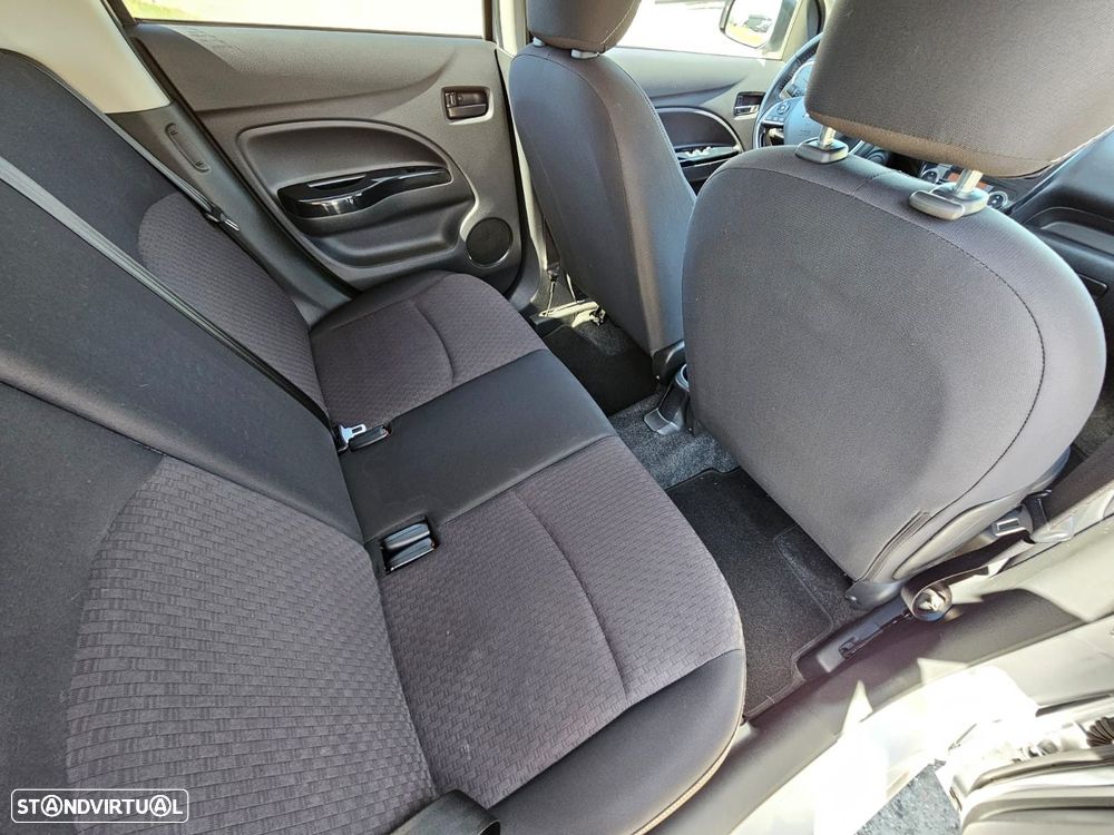 Mitsubishi Space Star 1.2 Intense - 23