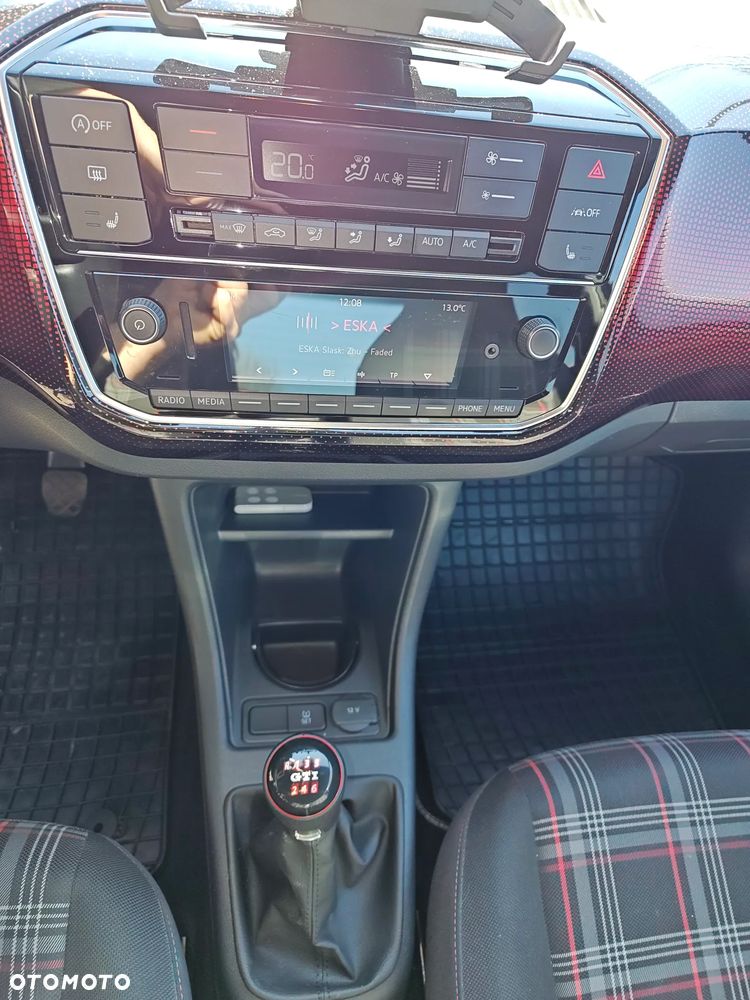Volkswagen up! - 13