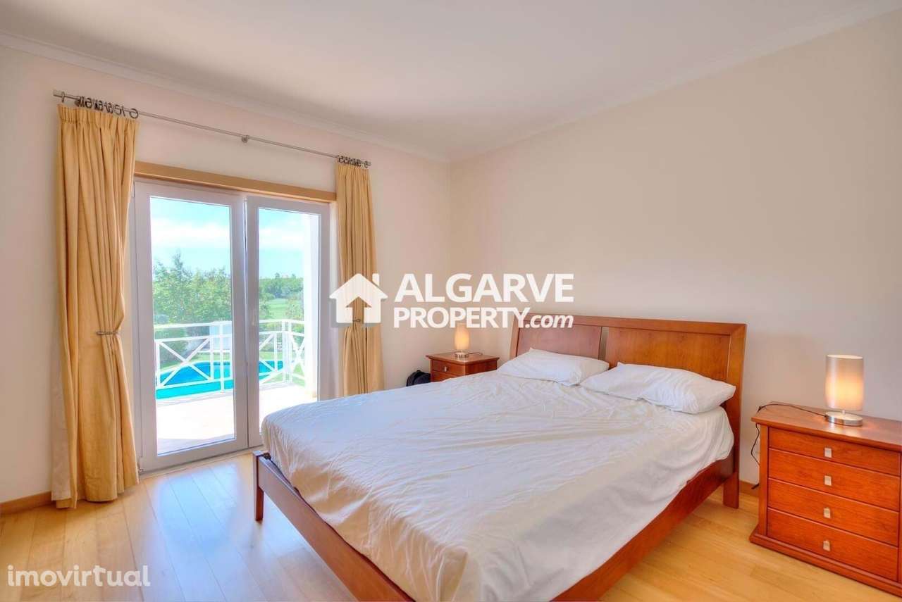 Fabulosa moradia V2 com vista Golfe em Vilamoura, Algarve - Grande imagem: 4/32