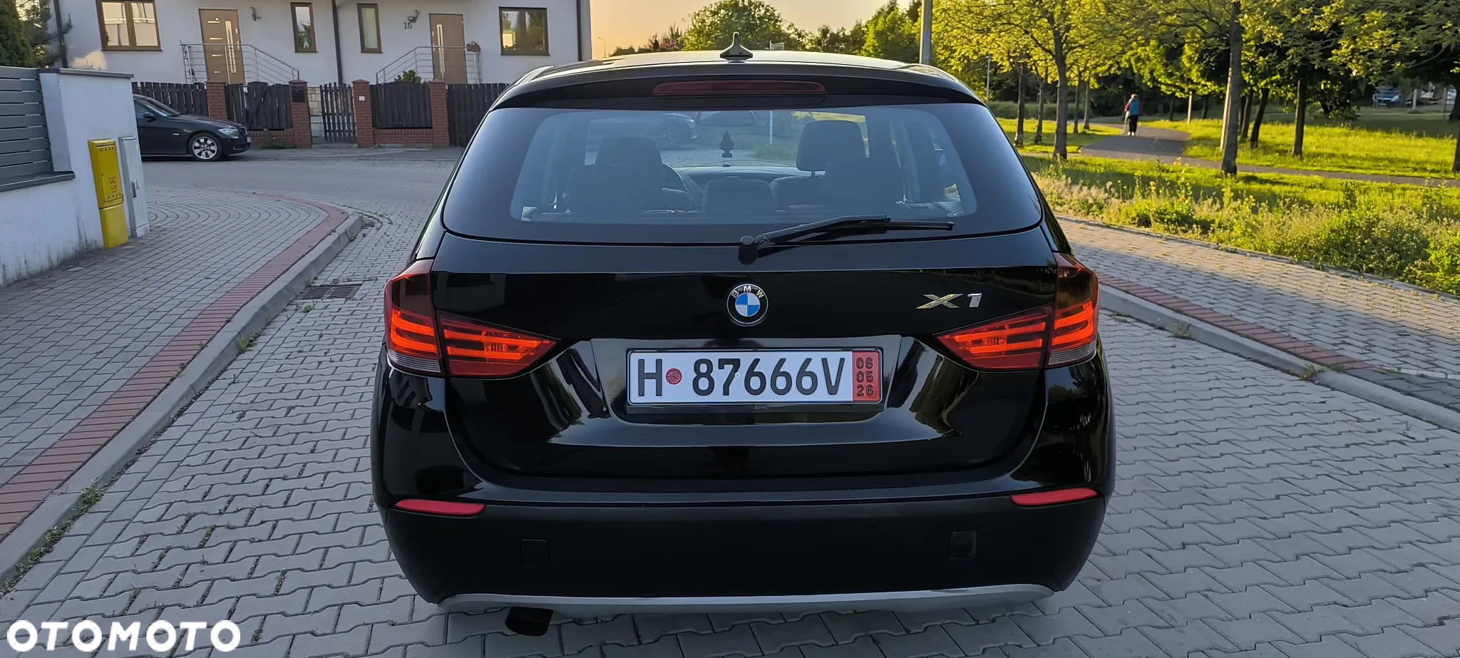 BMW X1 sDrive18i - 16