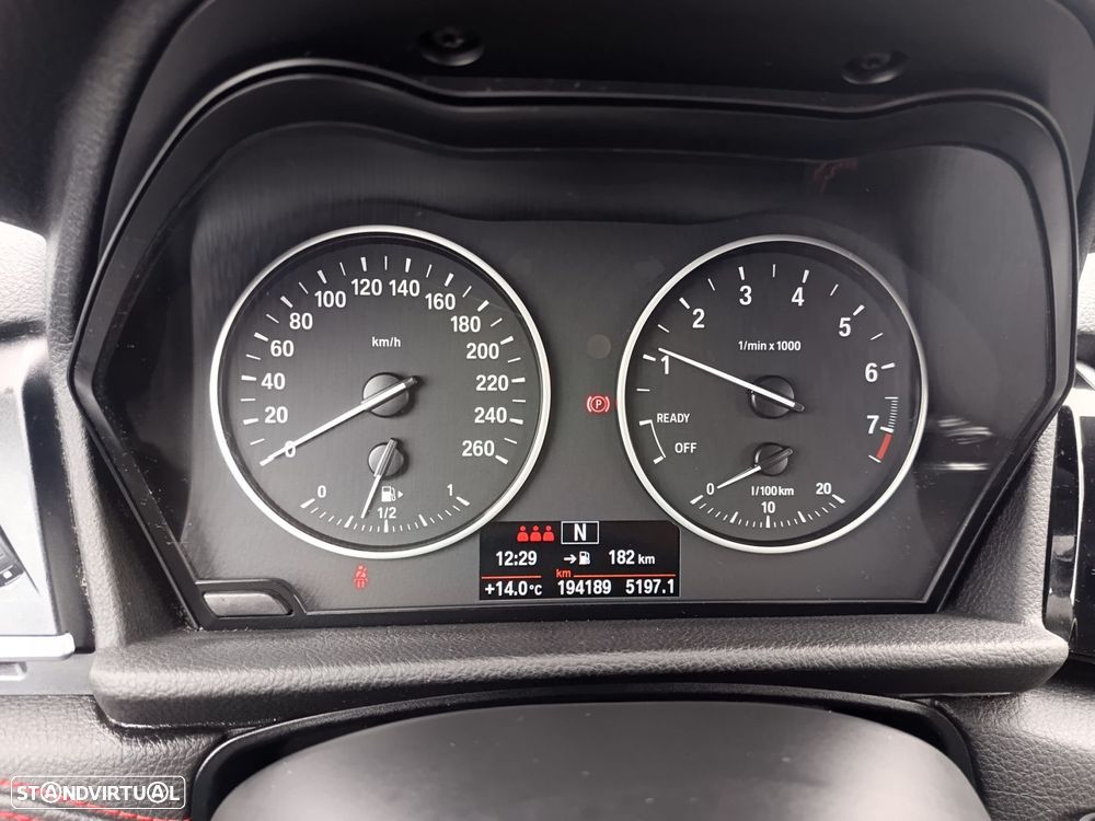 BMW 218 i Coupe Line Sport - 22