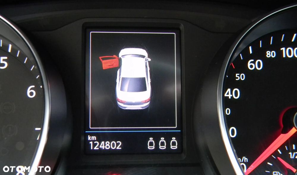 Volkswagen Passat 1.8 TSI BMT Comfortline - 24