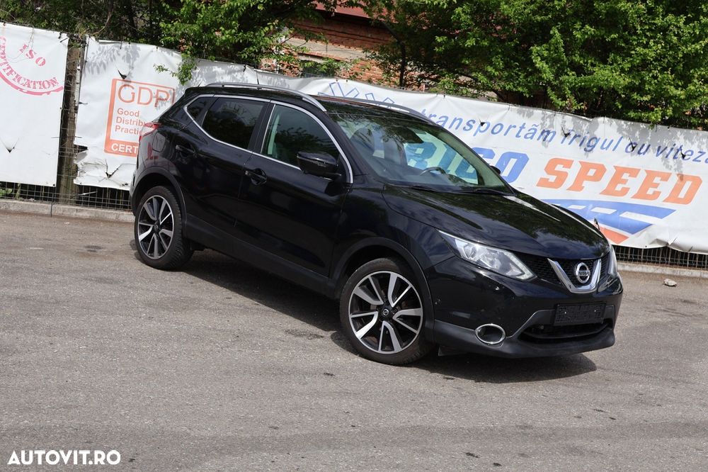 Nissan Qashqai 1.6 DCI Xtronic TEKNA+ - 3