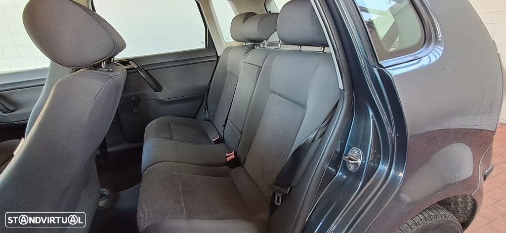 VW Polo 1.2 Conceptline - 10