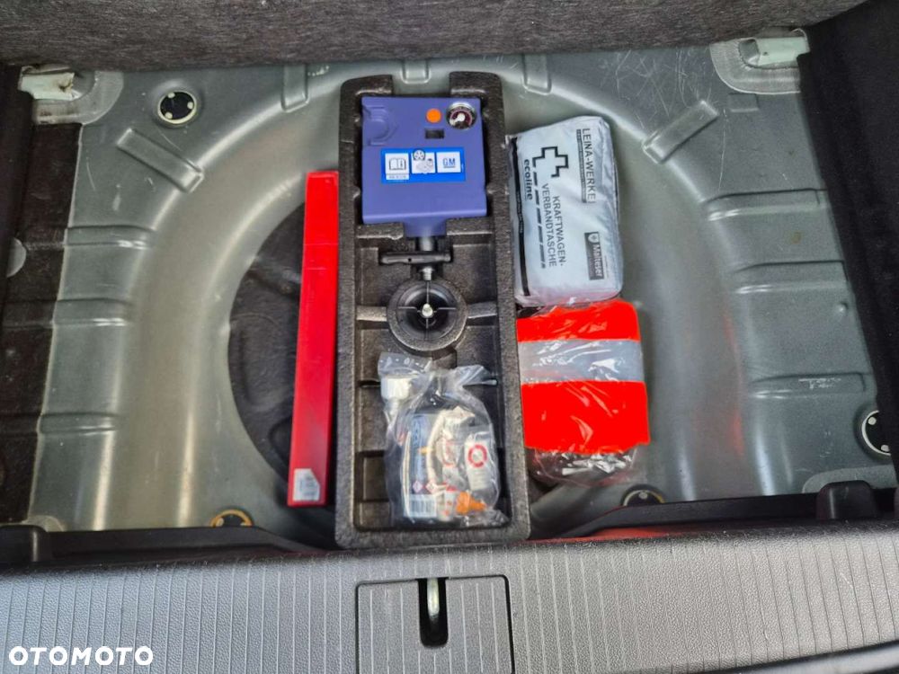 Opel Astra - 19
