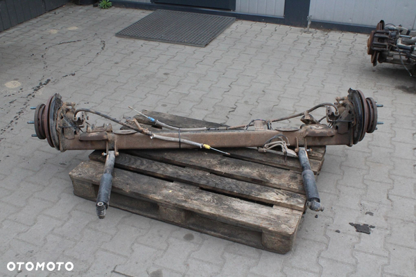 Ford Transit Custom zawieszenie belka tył