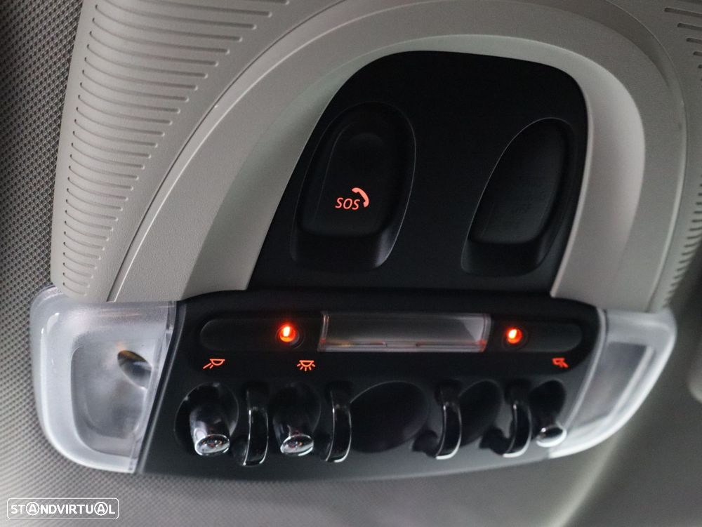 MINI Countryman Cooper SE ALL4 Auto - 18