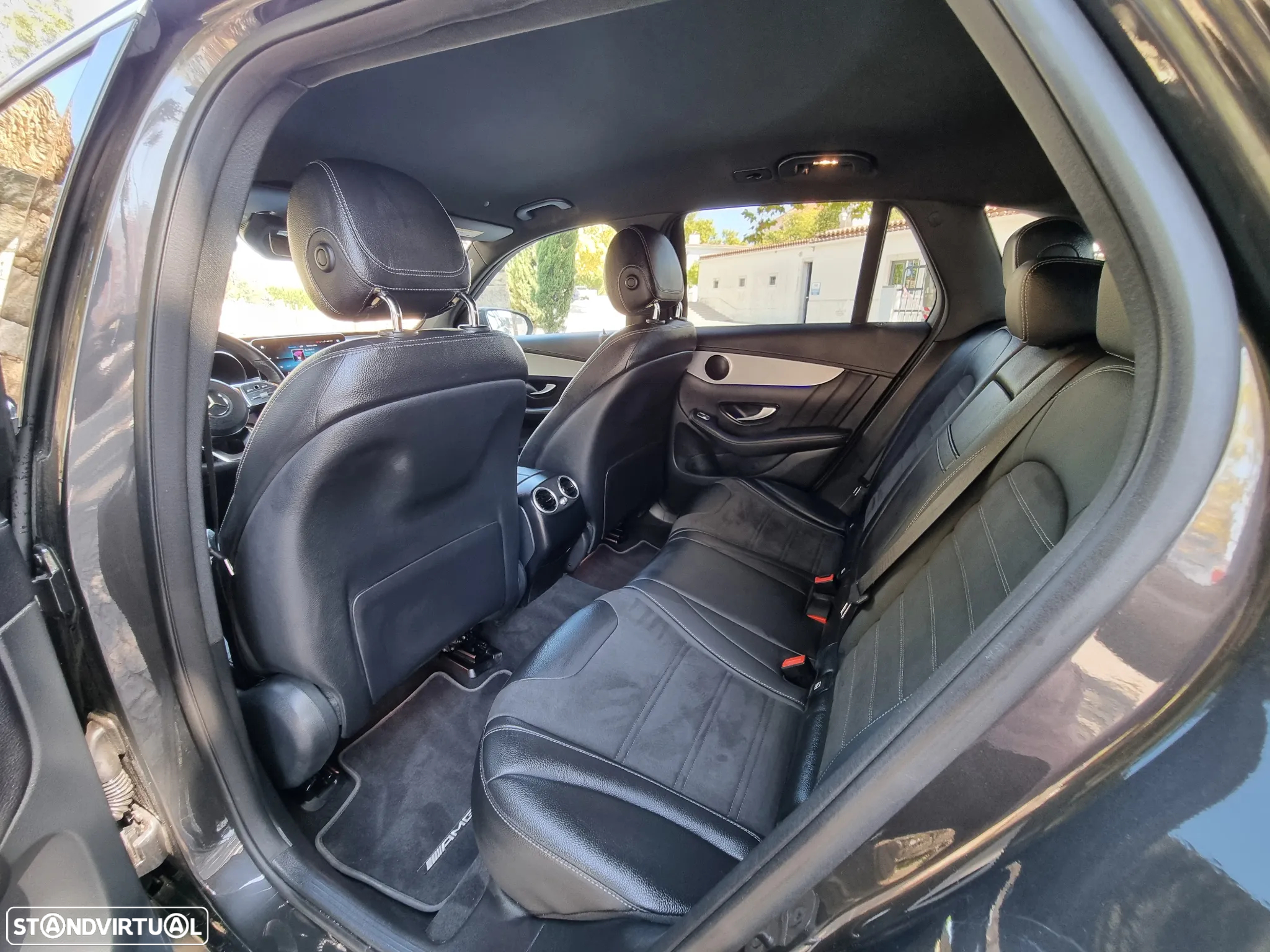 Mercedes-Benz GLC 300 de 4Matic - 26