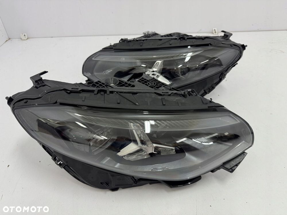 LAMPY PRZEDNIE PRZÓD LEWA PRAWA MERCEDES CLA W174 C174 MULTIBEAM - 1