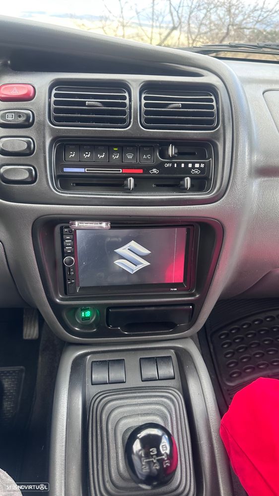 Suzuki Grand Vitara Metal Top 2.0 TDi - 6