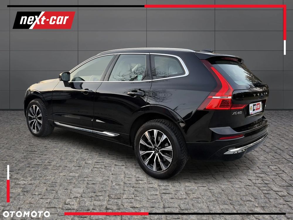 Volvo XC 60 B4 D Plus Bright - 4