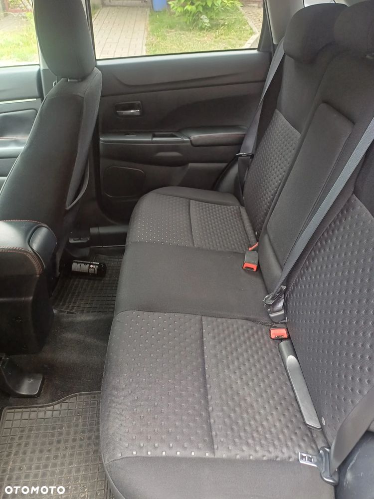 Mitsubishi ASX 1.8 DID Instyle NAVI AS&G - 16