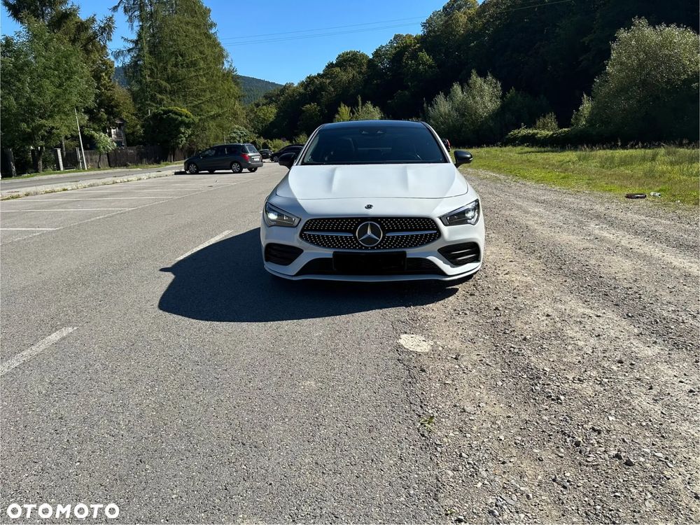 Mercedes-Benz CLA 220 4-Matic AMG Line 7G-DCT - 7
