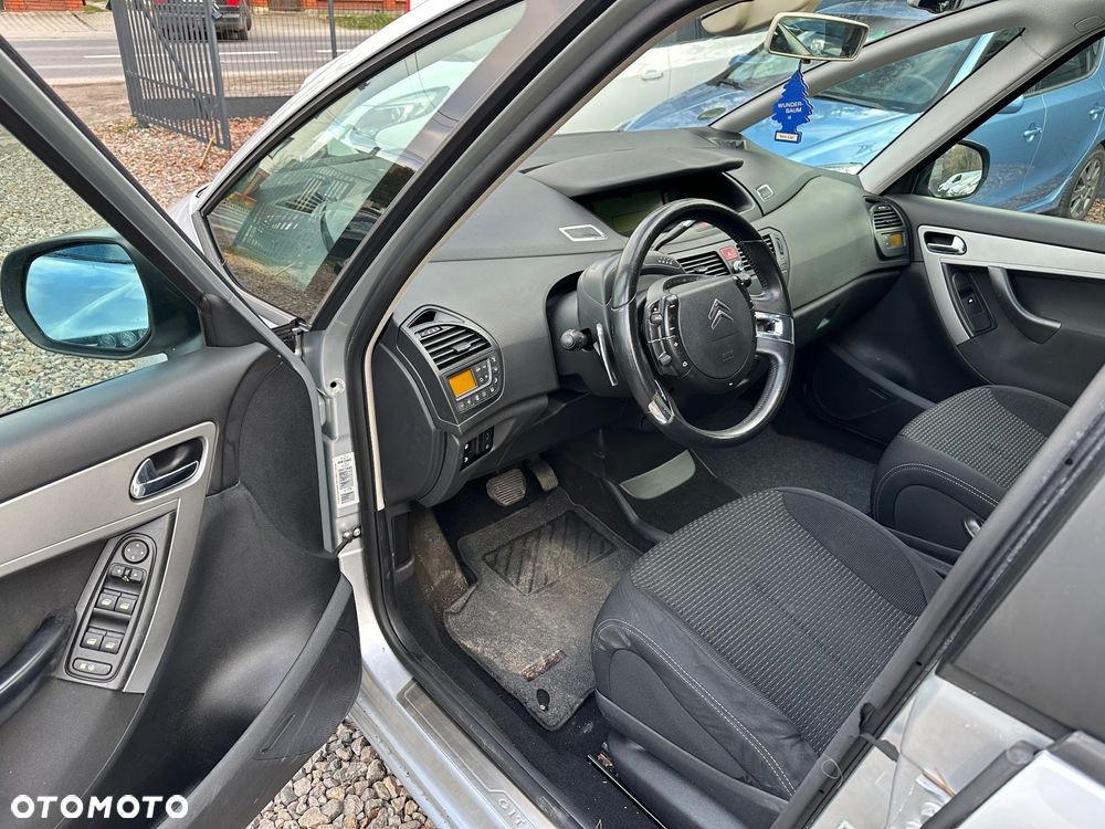 Citroën C4 Picasso 2.0 16V Exclusive - 15