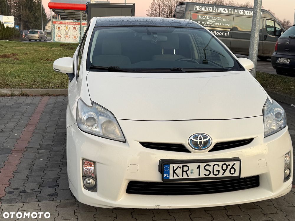 Toyota Prius 1.5 VVT-i Sol - 28