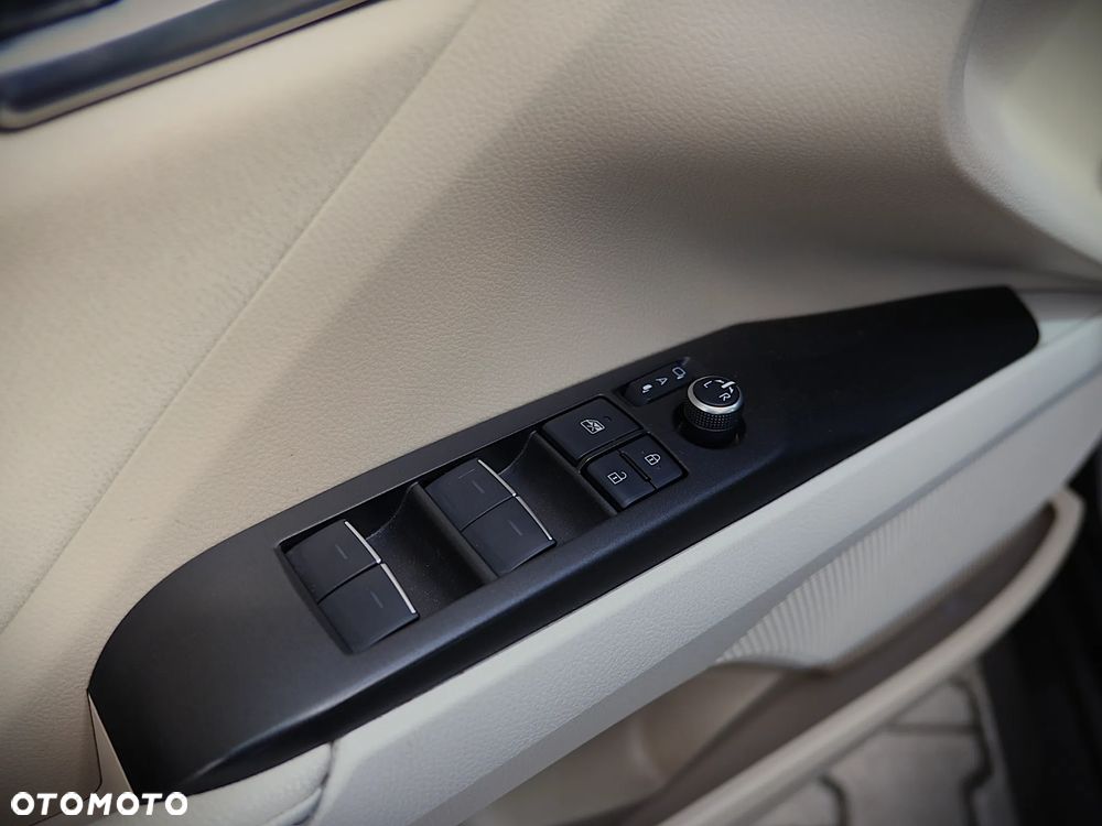 Toyota Camry 2.5 Hybrid Comfort CVT - 10