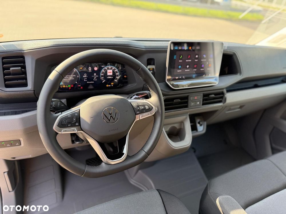 Volkswagen Crafter - 11