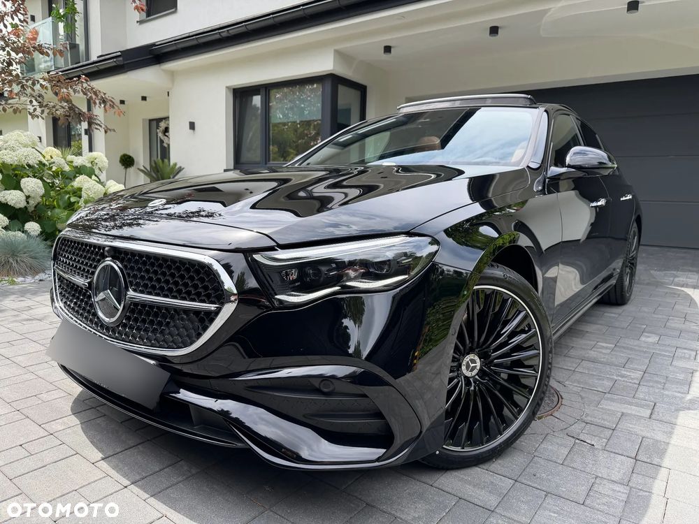 Mercedes-Benz Klasa E 220 d mHEV 4-Matic AMG 9G-Tronic - 1
