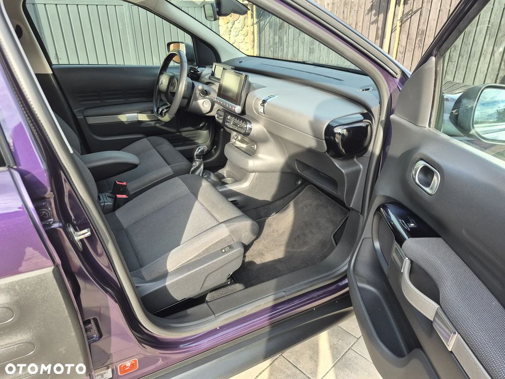 Citroën C4 Cactus 1.2 PureTech Shine Edition S&S - 30