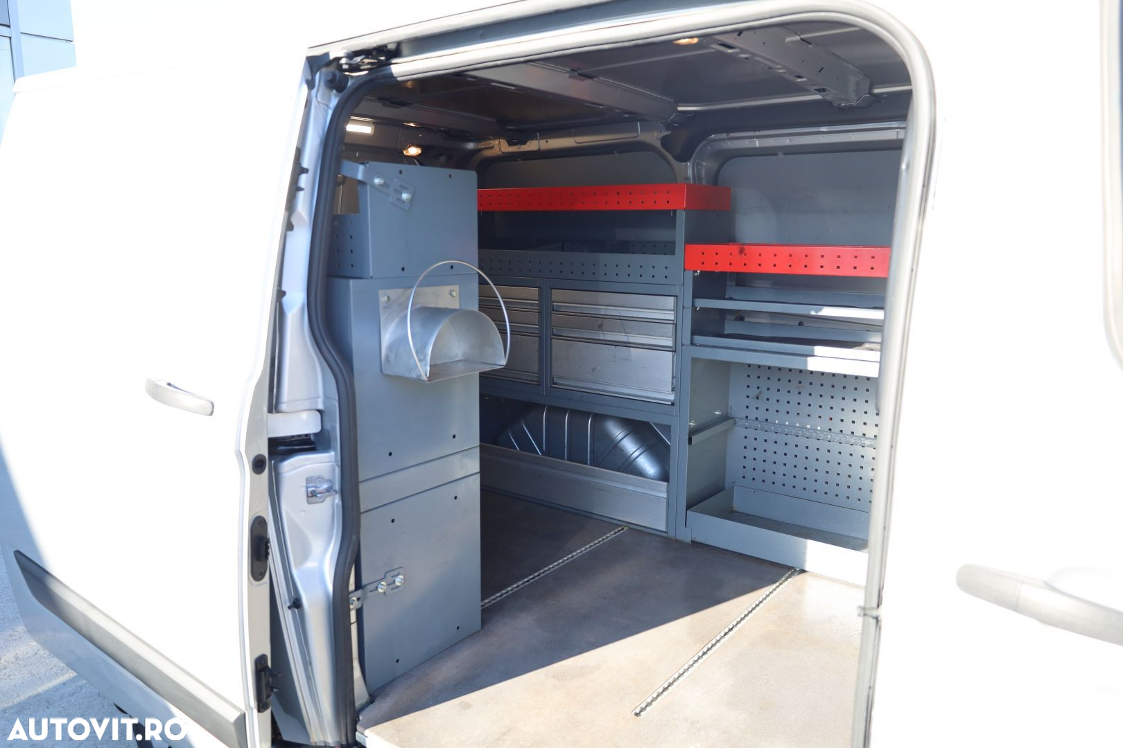 Ford Transit Custom - 12