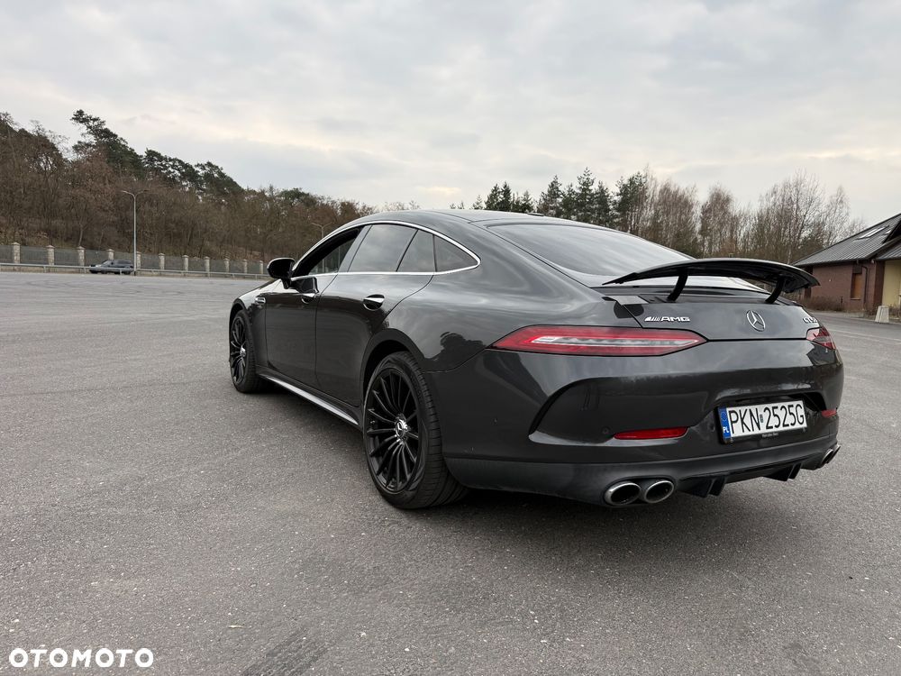 Mercedes-Benz AMG GT 53 4Matic+ Speedshift TCT 9G - 3