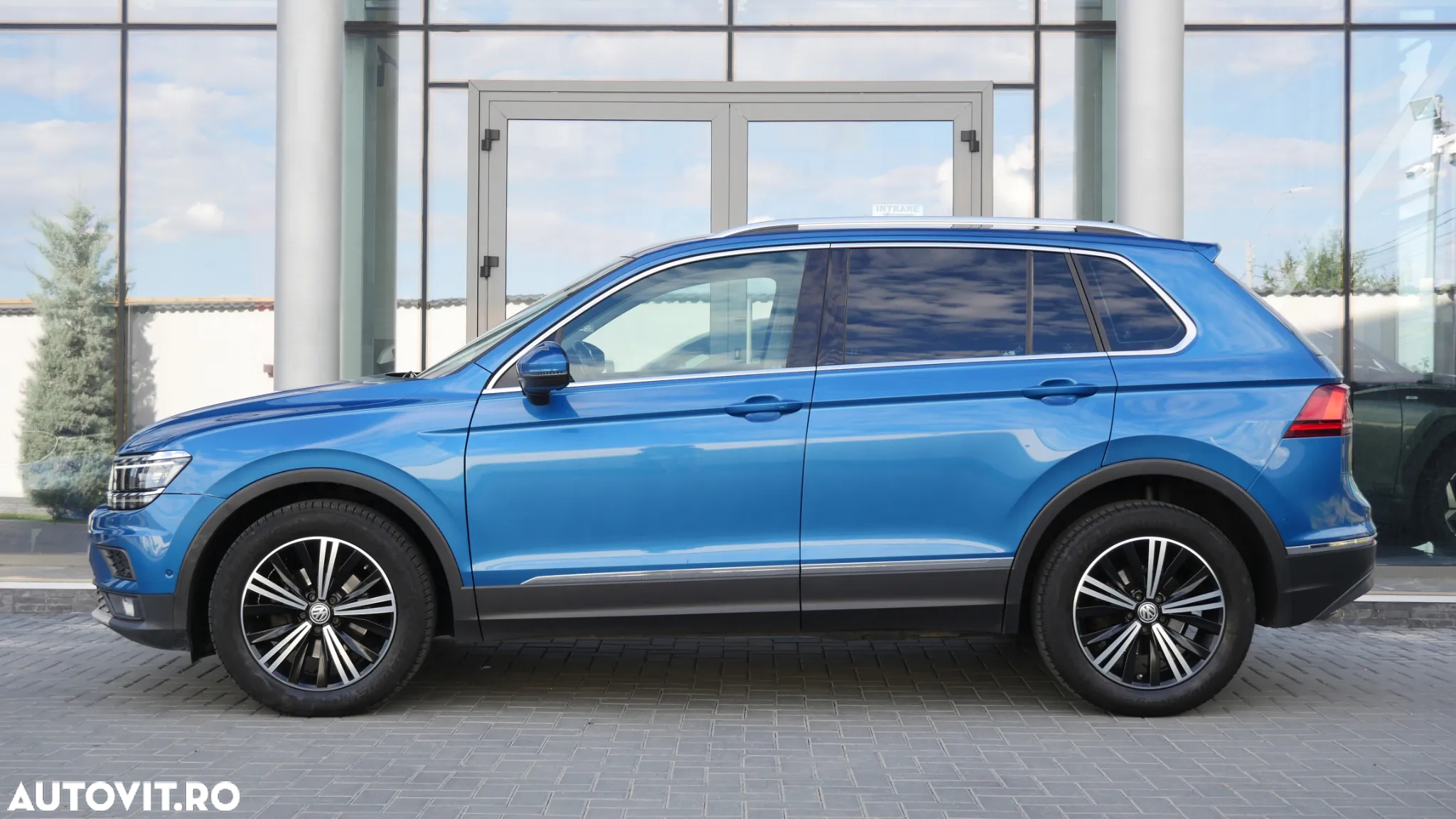 Volkswagen Tiguan - 6