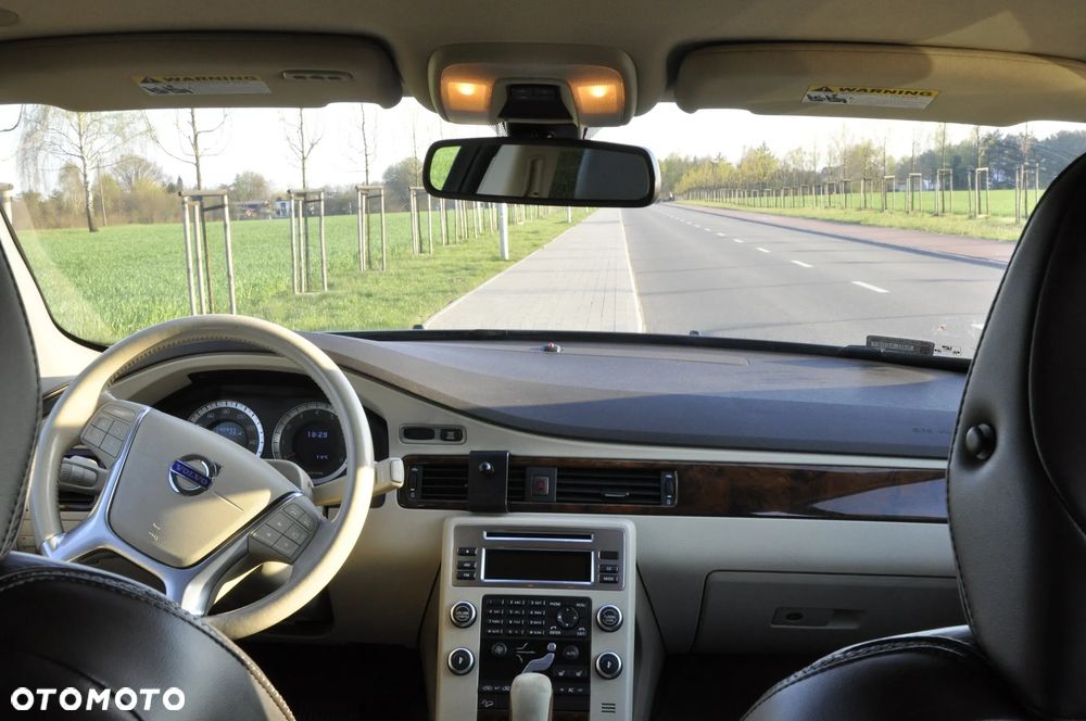 Volvo XC 70 T6 AWD Geartronic Summum - 8