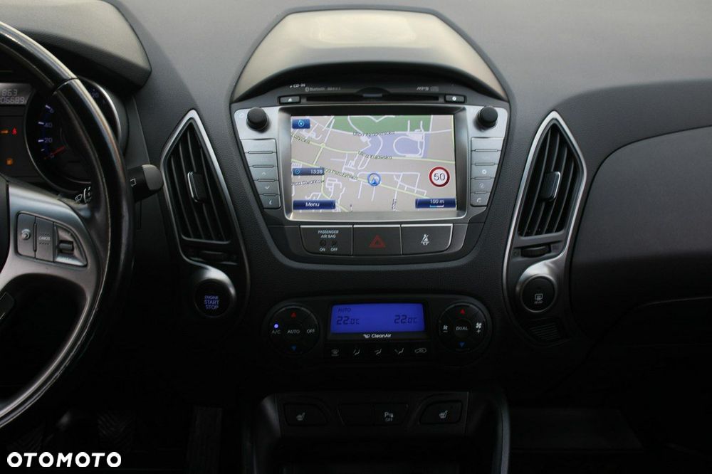 Hyundai ix35 1.6 2WD Fifa World Cup Edition - 10