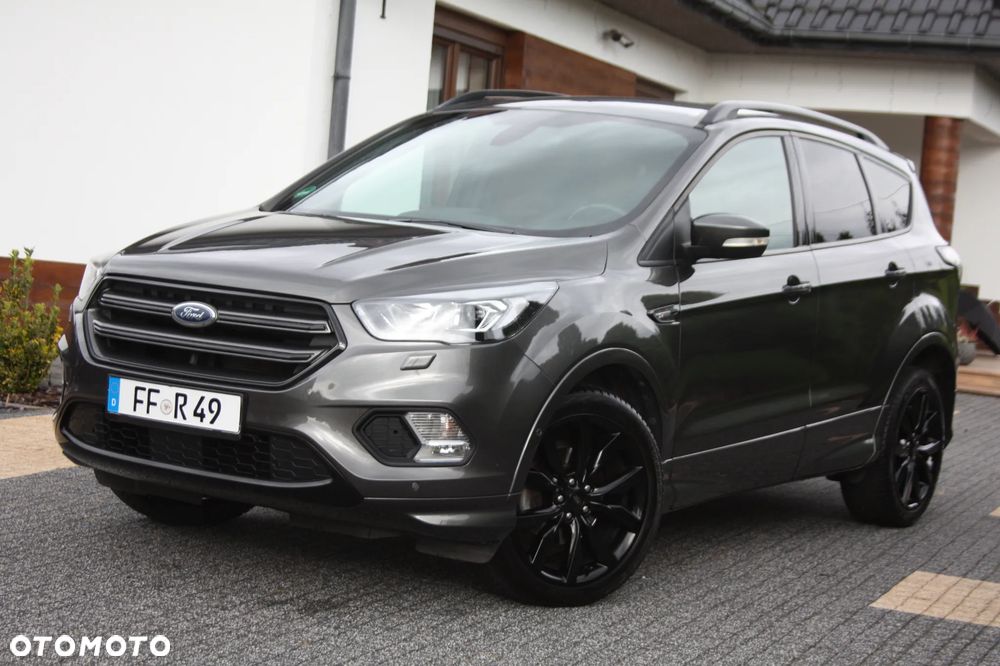 Ford Kuga 1.5 EcoBoost 2x4 ST-Line - 26