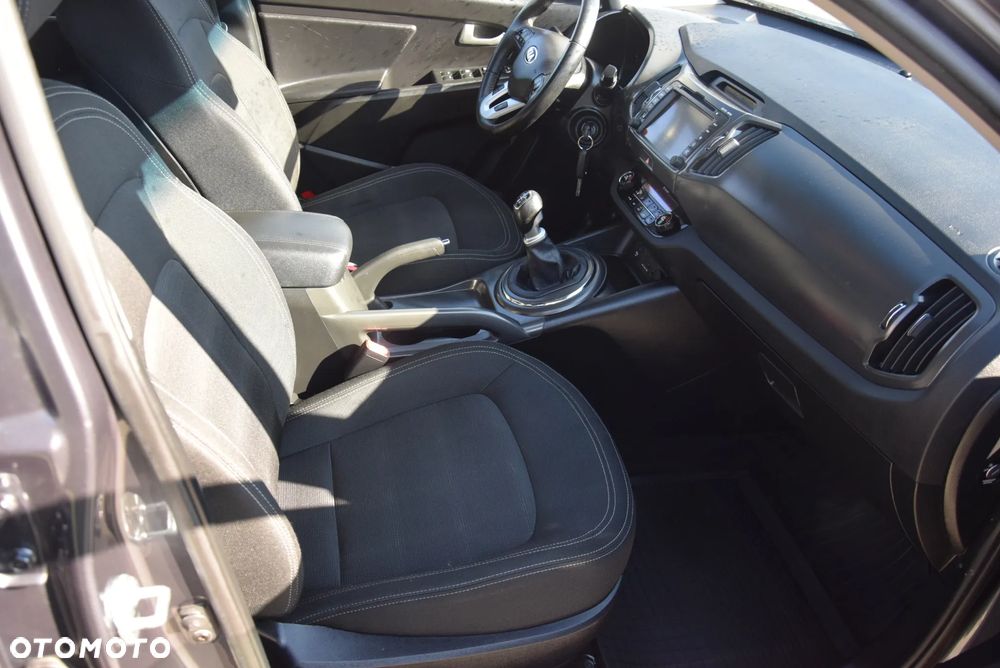 Kia Sportage 1.6 GDI Business Line L 2WD - 24