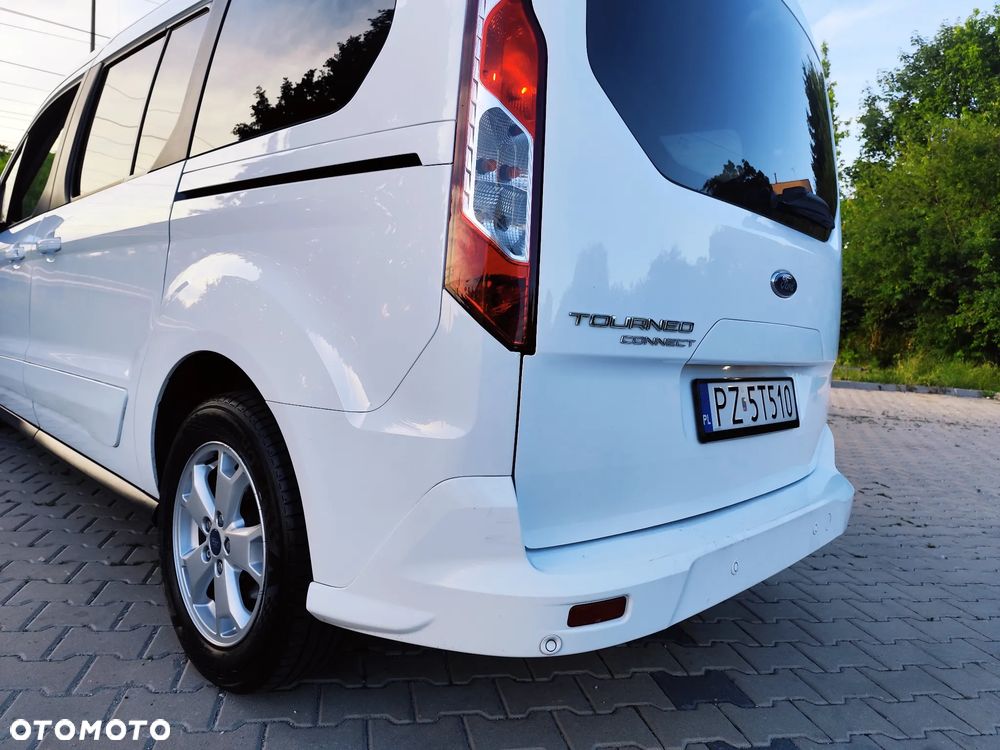 Ford Tourneo Connect Grand - 10