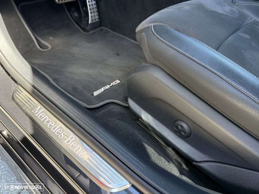 Mercedes-Benz E 300 de AMG Line - 29