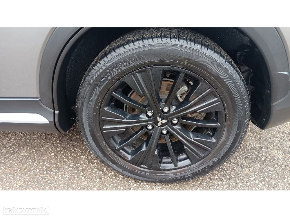 Mitsubishi Eclipse Cross 1.5 MIVEC Black Edition - 22