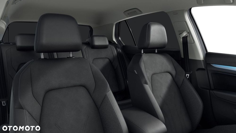 Volkswagen Golf - 9