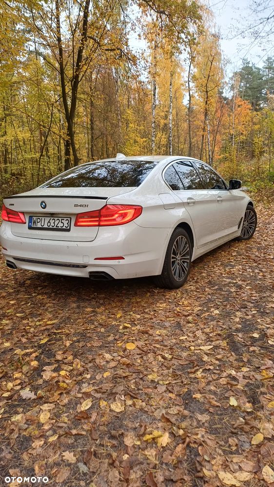 BMW Seria 5 540i GPF Sport Line sport - 2