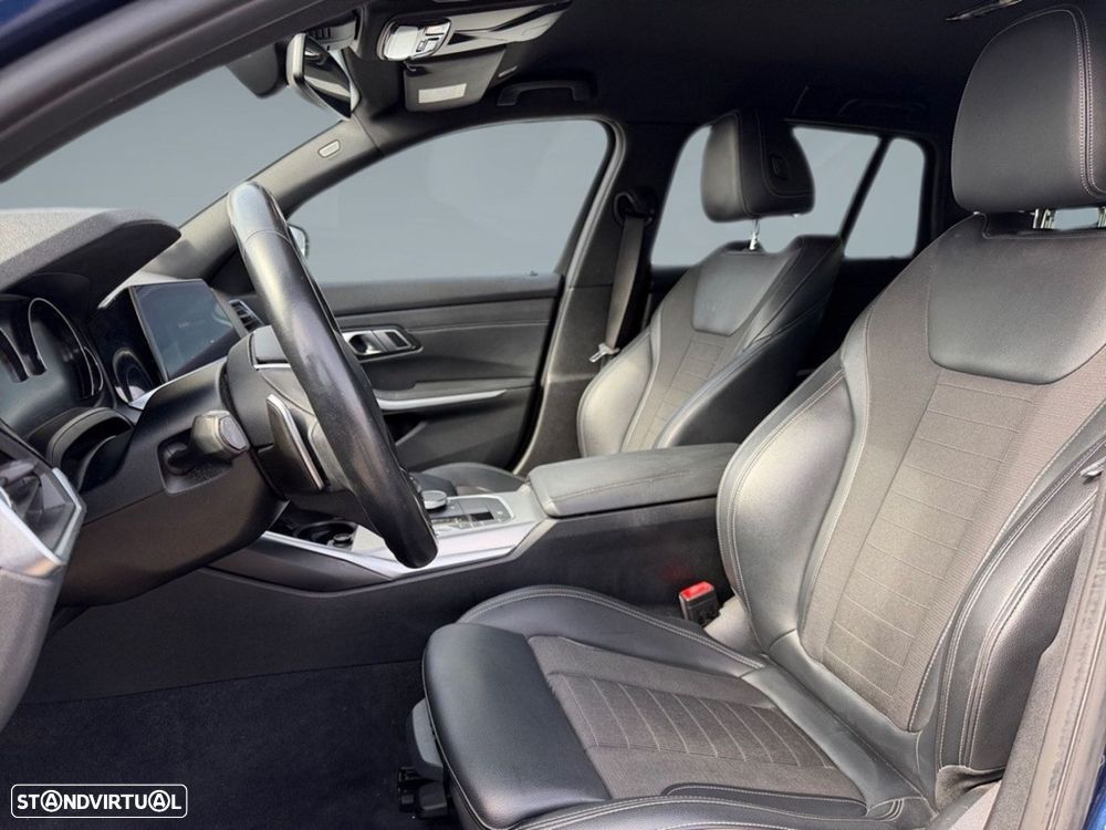 BMW 320 d Line Luxury Auto - 11