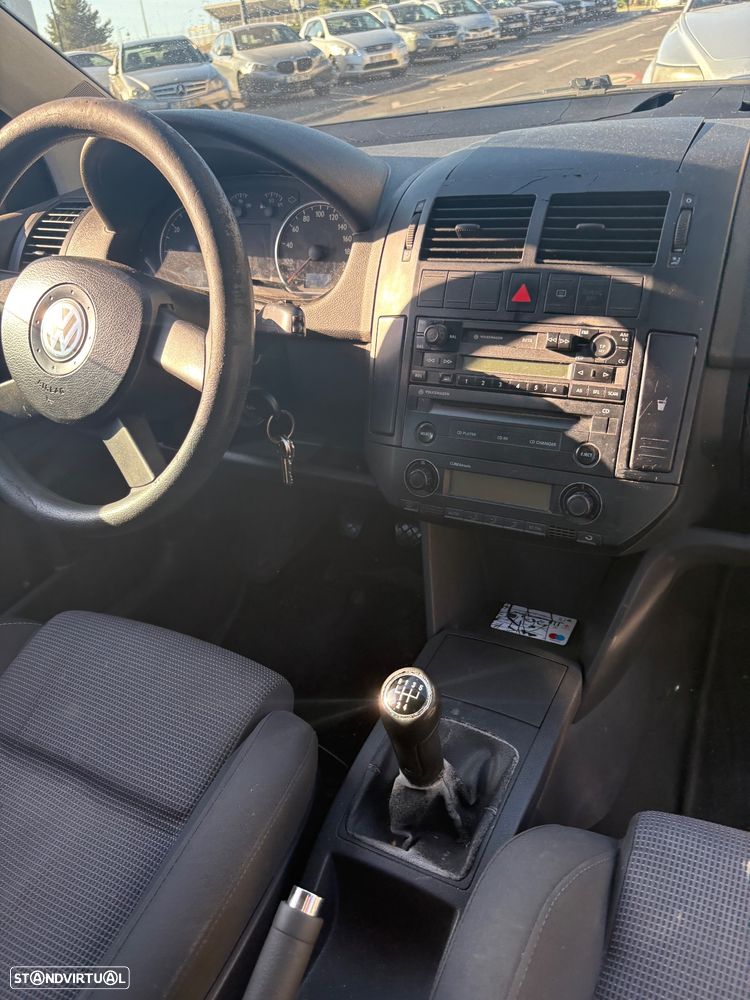VW Polo 1.4 Confortline - 9