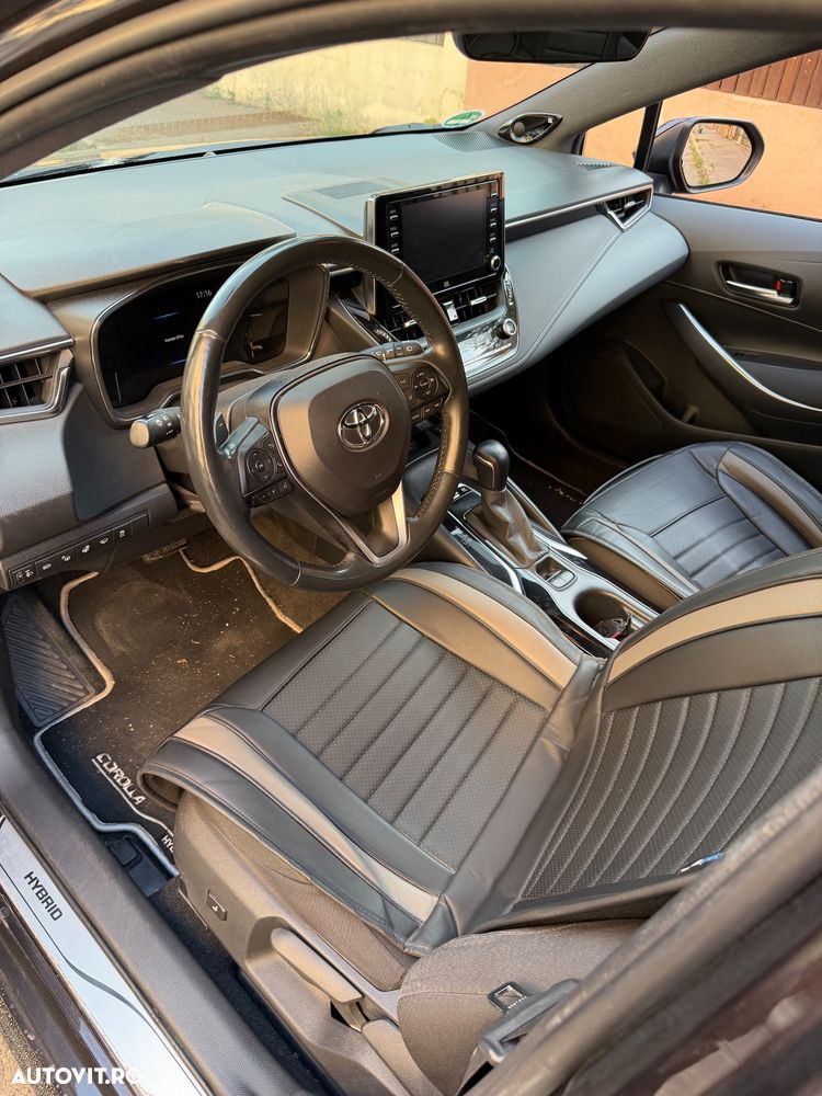 Toyota Corolla 2.0 HSD Exclusive Plus GR Sport Bi-Tone - 5