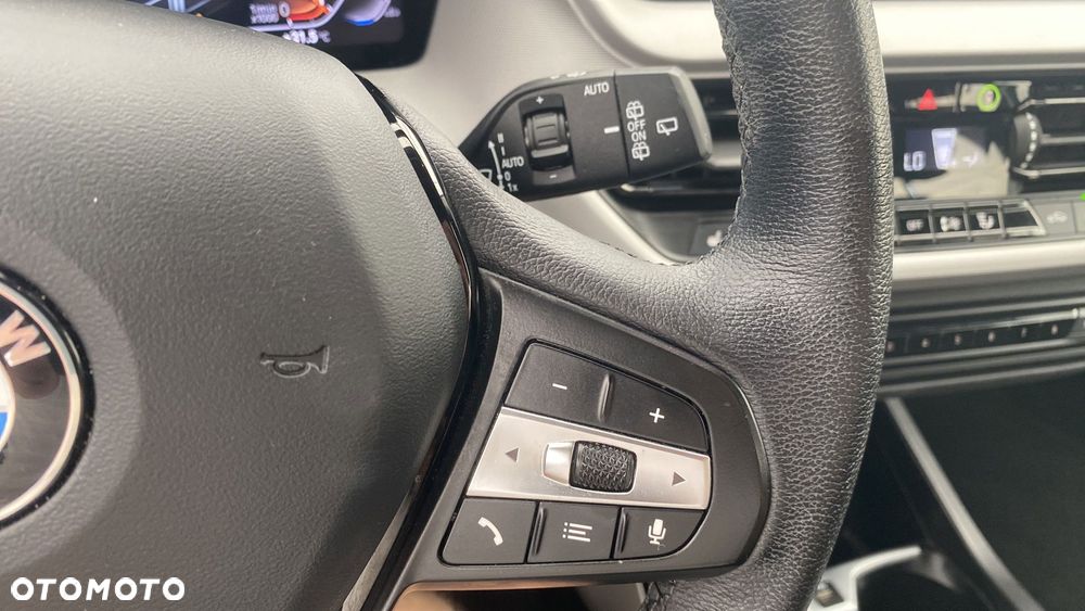 BMW Seria 1 118i Advantage - 21
