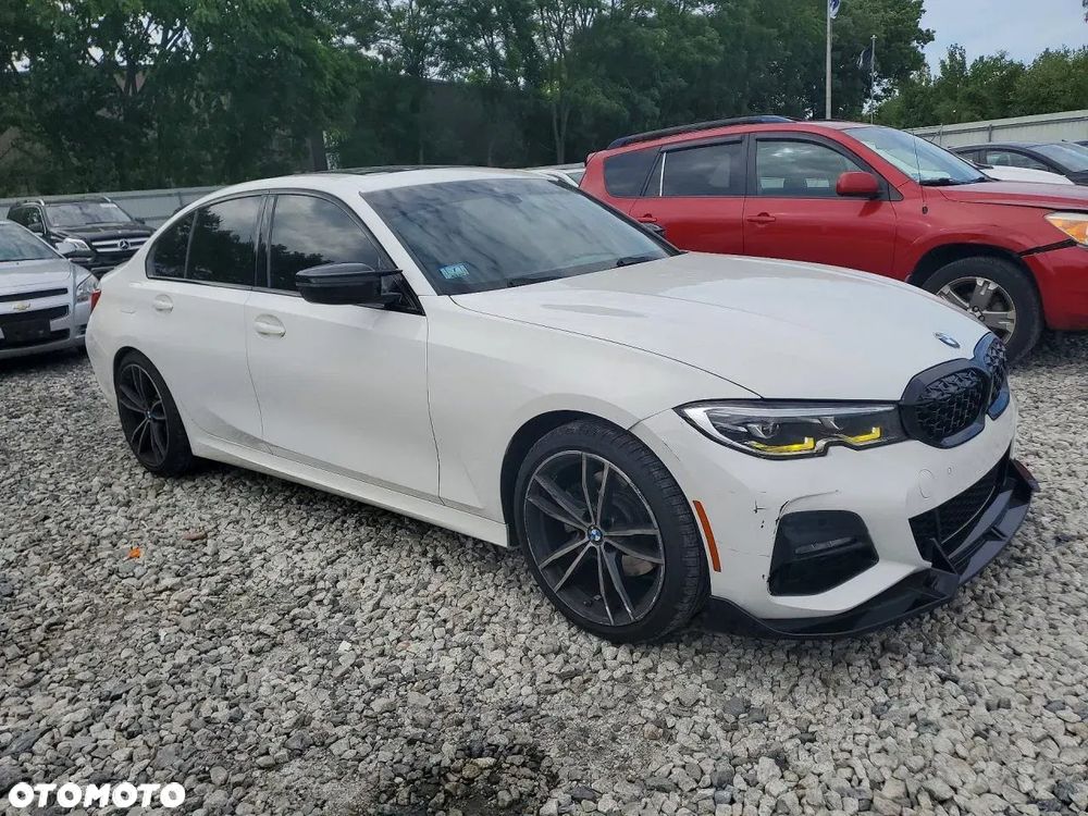 BMW Seria 3 330i M Sport - 1