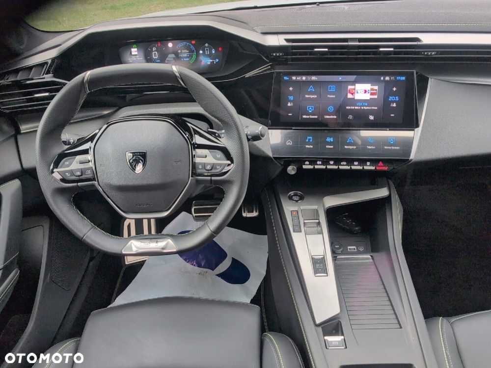 Peugeot 308 - 11