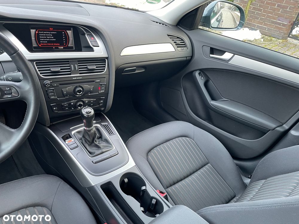 Audi A4 Limousine - 22