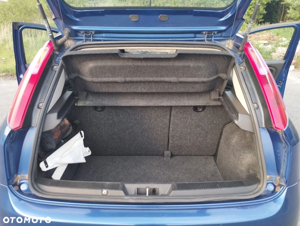 Fiat Grande Punto 1.4 8V 360 - 14