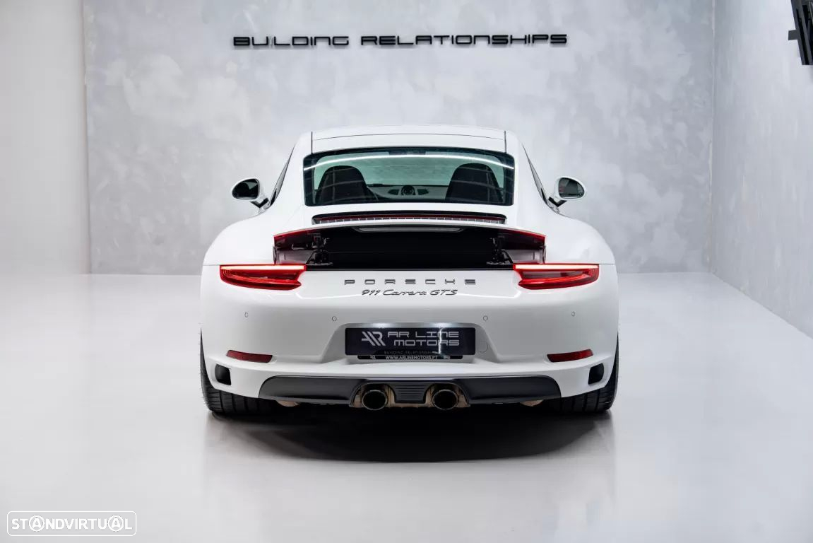 Porsche 911 (991) Carrera GTS PDK - 12