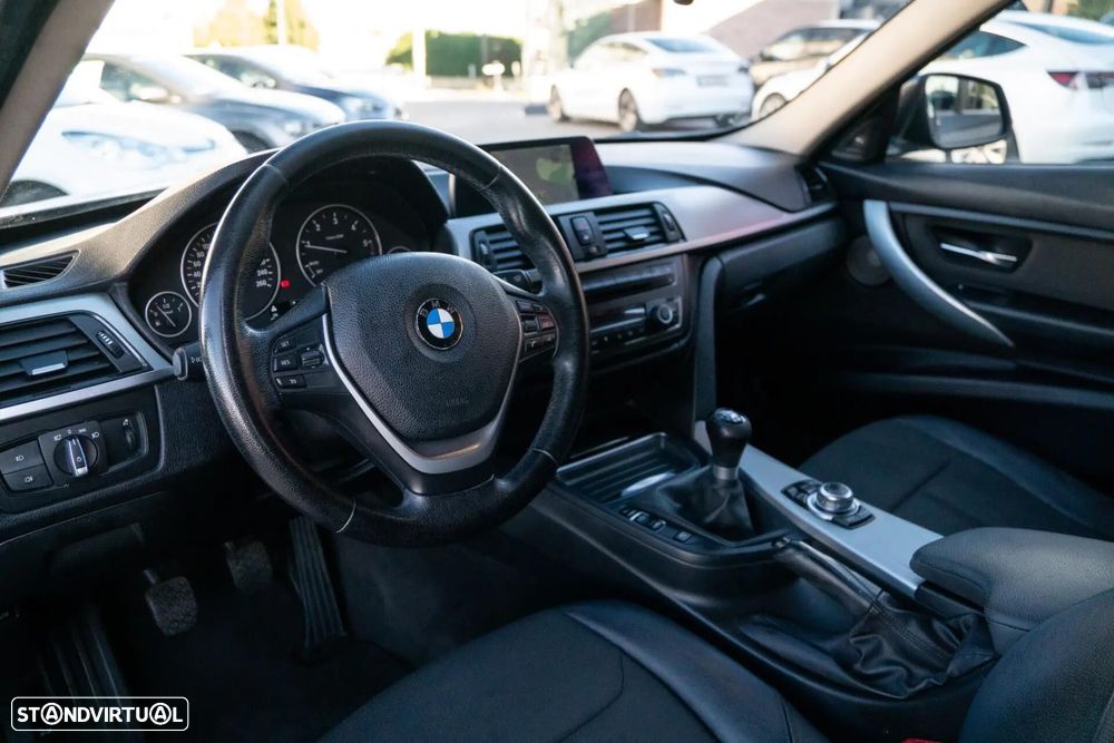 BMW 318 d Line Modern - 3