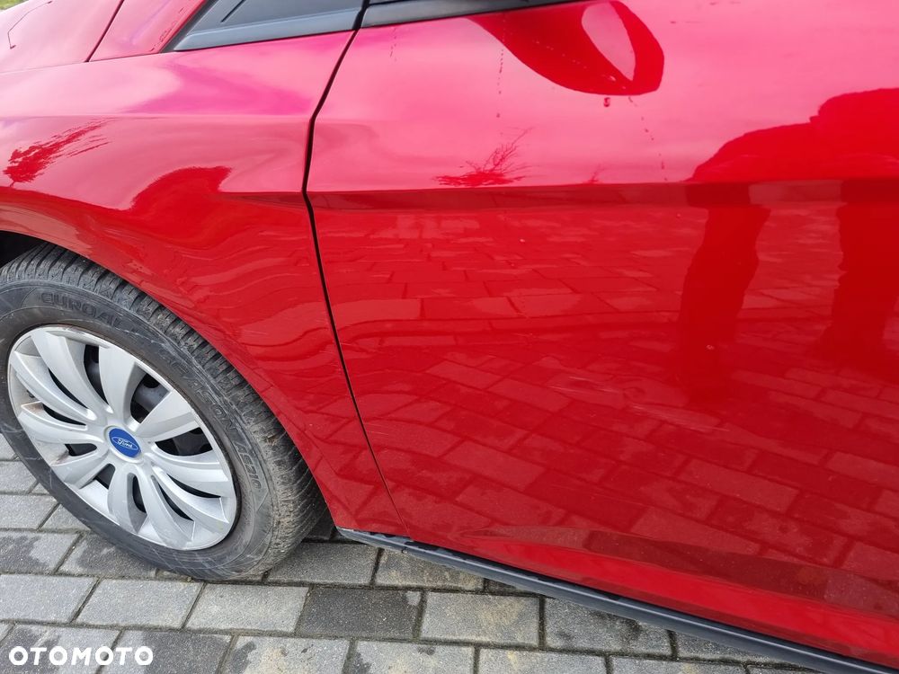 Ford Focus 1.6 Trend - 17