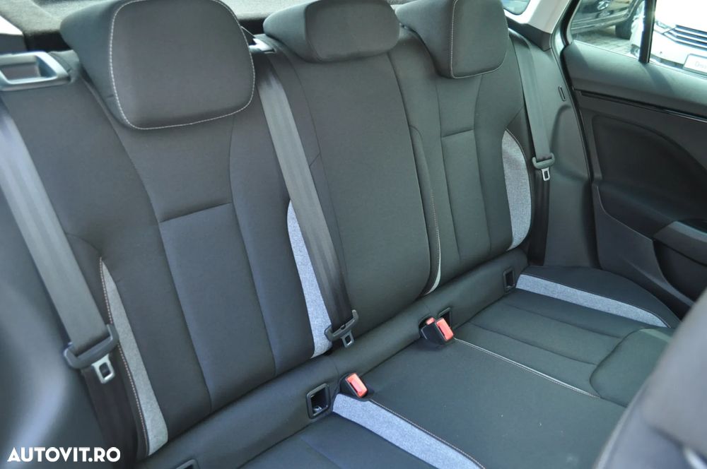 Skoda Kamiq 1.0 TSI DSG Selection - 23
