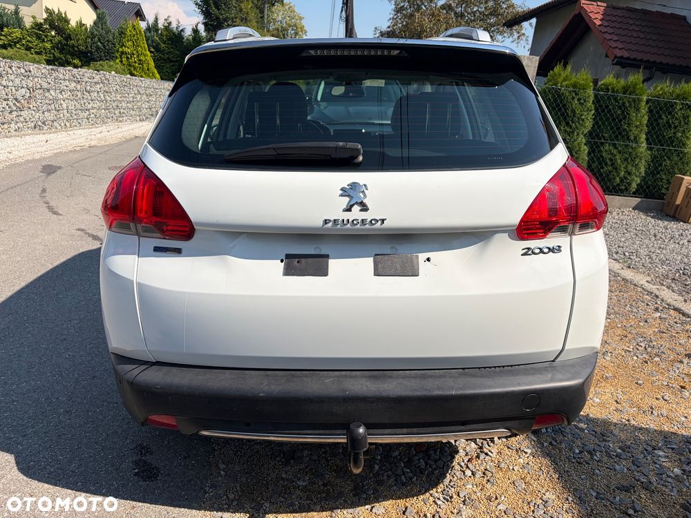 Peugeot 2008 PureTech 110 Stop&Start Style - 9