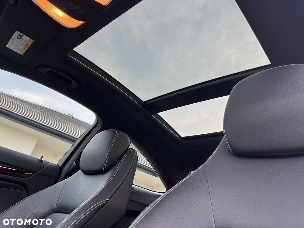 Mercedes-Benz Klasa C 250 CGI BlueEff Sport - 13
