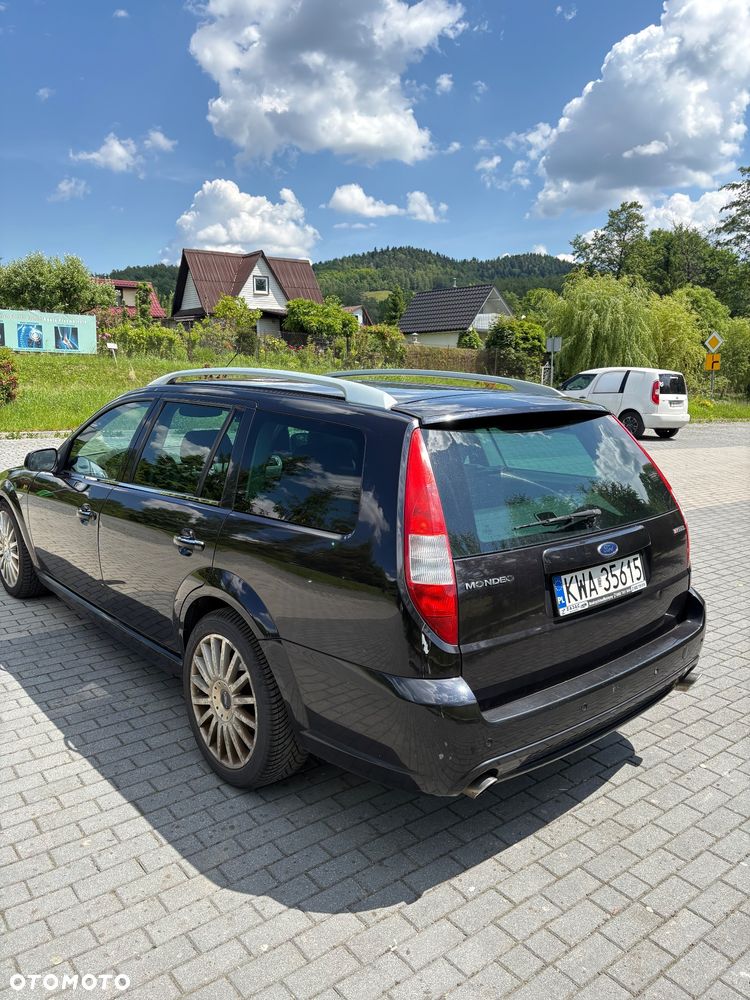 Ford Mondeo V6 ST 220 - 10